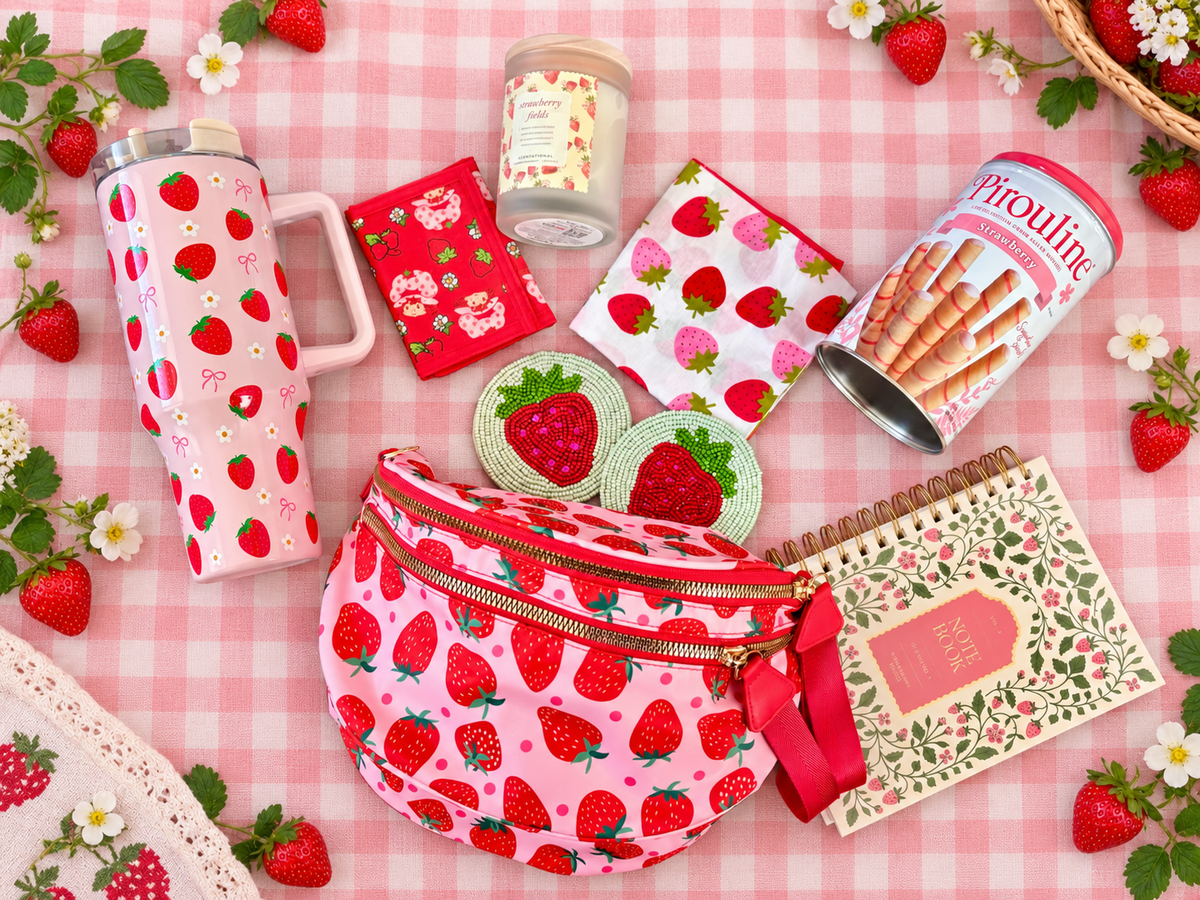 π Strawberry Social | Bundle Games